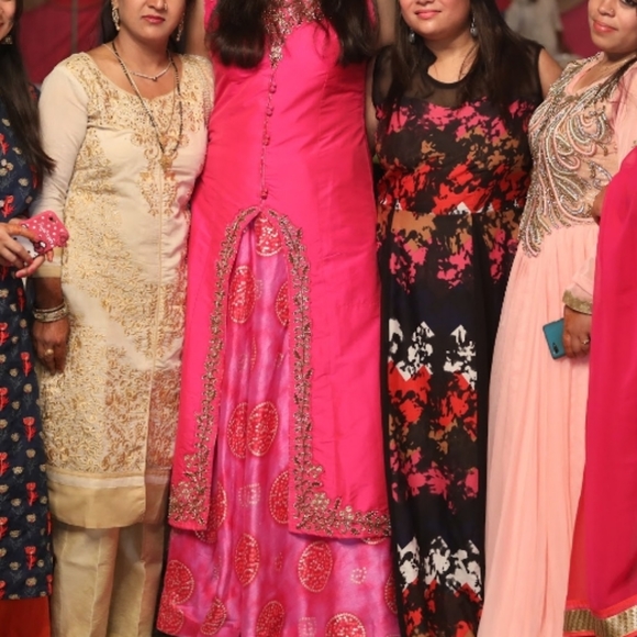 Occassion wear Kurti skirt set - Picture 12 of 12